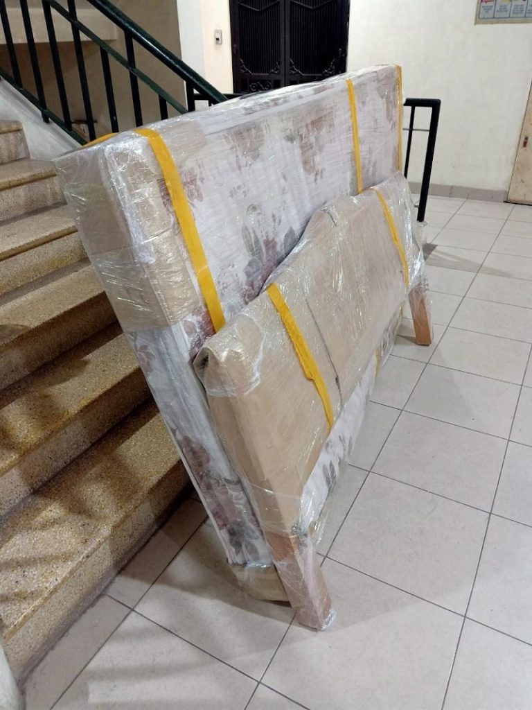 Dịch vụ vận chuyển đồ nội thất từ các khu công nghiệp bằng đường sắt