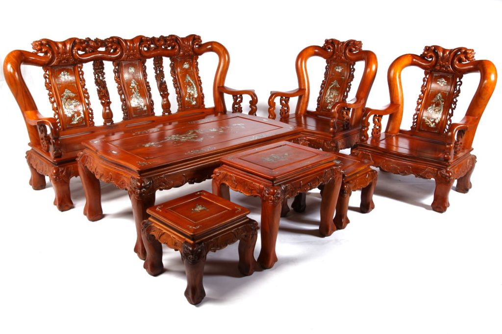 Vận chuyển bộ bàn ghế gỗ