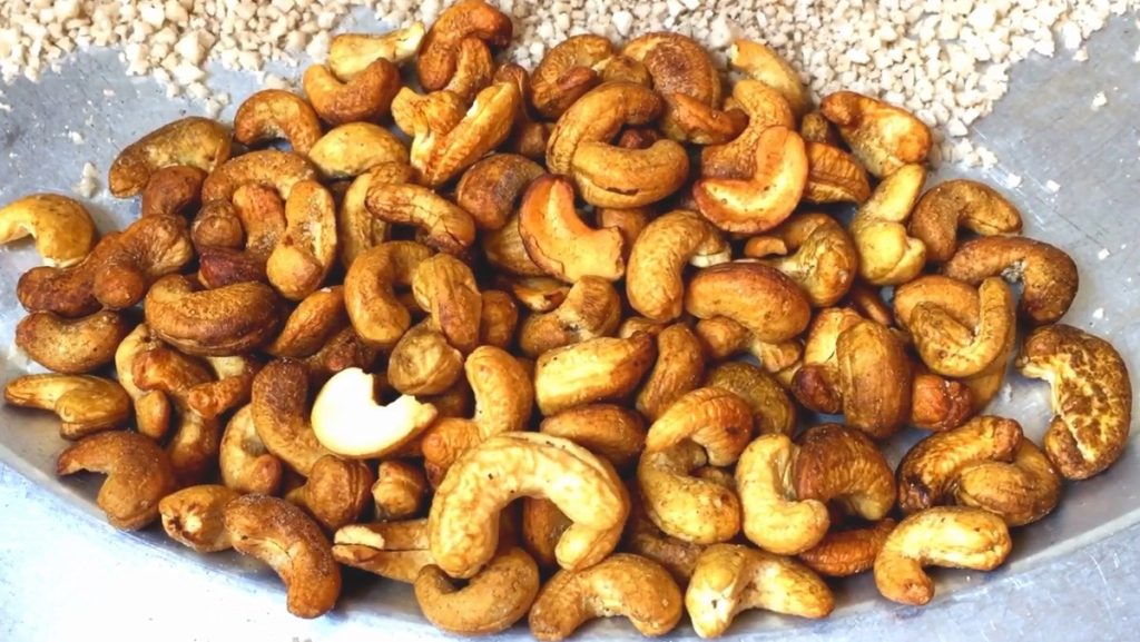 Dịch vụ vận chuyển hạt điều từ Bình Phước đi Hải Phòng bằng đường sắt an toàn – tiết kiệm – uy tín