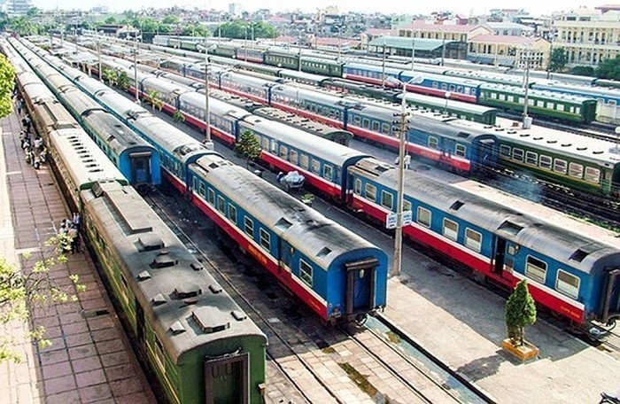 Gửi Gạo Sạch Toàn Quốc Bằng Đường Sắt – Giải Pháp Tiết Kiệm Mùa Cao Điểm