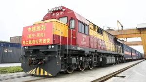 Hàng hóa liên vận Việt – Trung tăng 283% trong 6 tháng đầu 2025: Cơ hội vàng cho logistics đường sắt